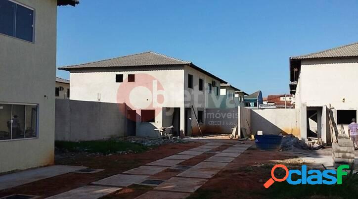 Casa com 2 dormitórios à venda, 80 m² por R$ 370.000,00 -