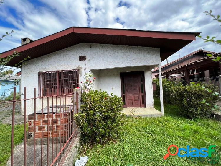 Casa com 3 dormitórios à venda, 69 m² por R$ 680.000 -