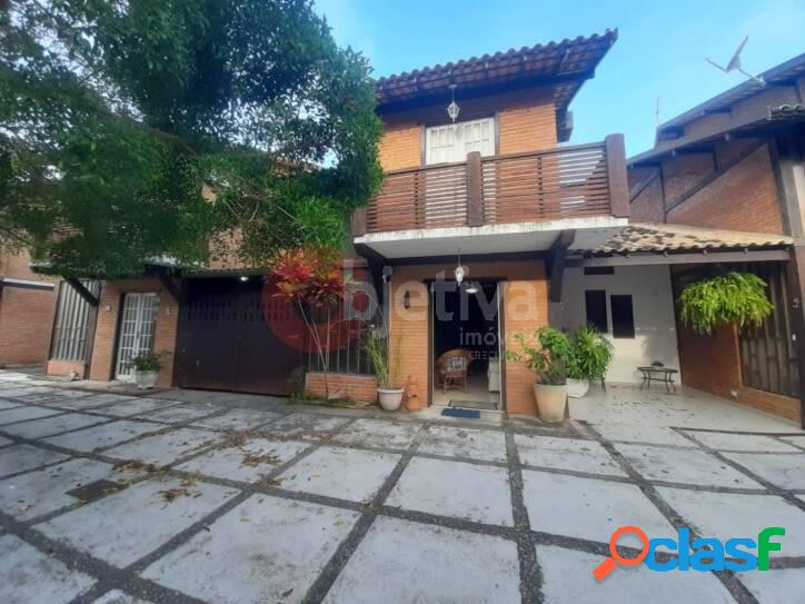 Casa com 3 dormitórios à venda, 92 m² por R$ 400.000,00 -