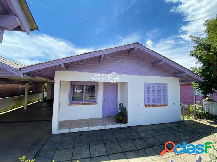 Casa com 3 dormitórios à venda por R$ 600.000,00 - Vila