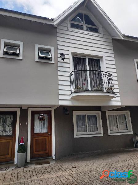 Casa com 3 dormitórios à venda por R$ 890.000 - Centro -