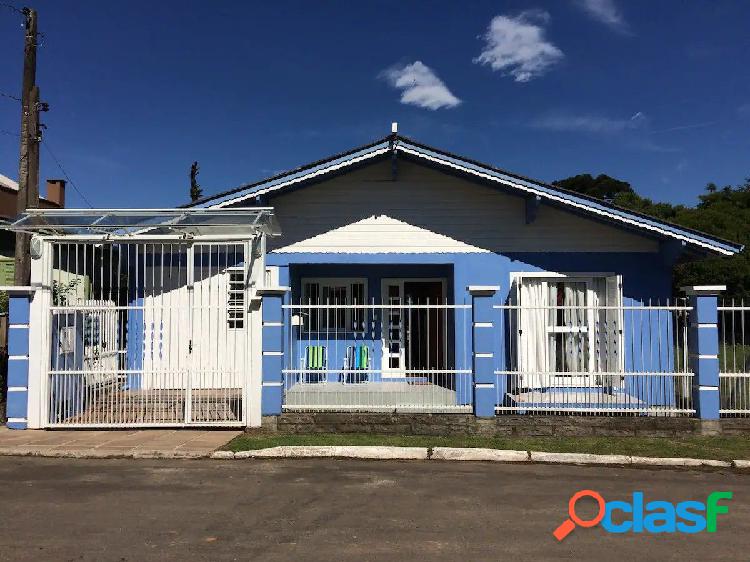 Casa com 3 dormitórios à venda por R$ 990.000 - Piratini -