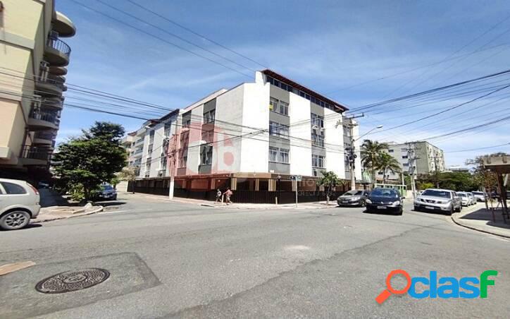 Cobertura com 3 dormitórios à venda, 150 m² por R$