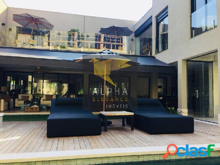 Deslumbrante Imóvel para Venda com 720 m² A/T