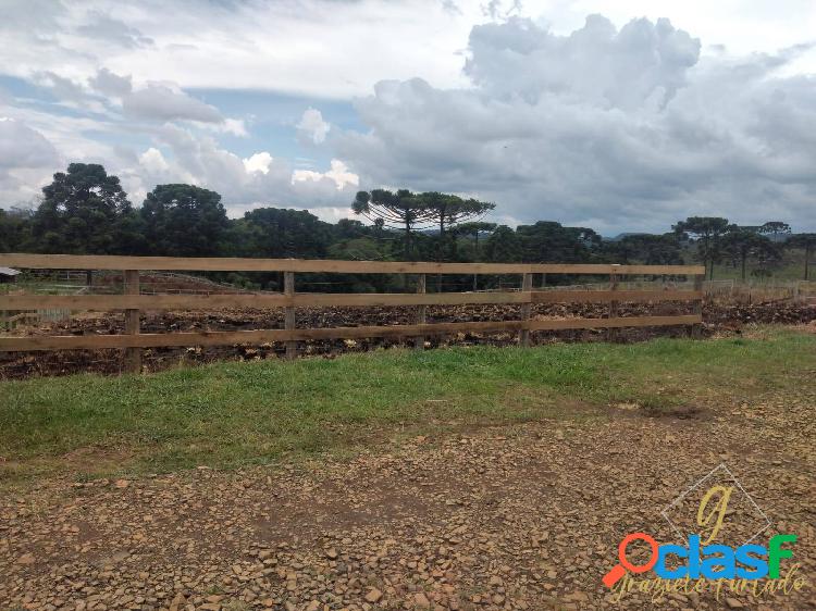 TERRENO RURAL EM CONDOMÍNIO LOCALIZADO NO MUNICÍPIO DE