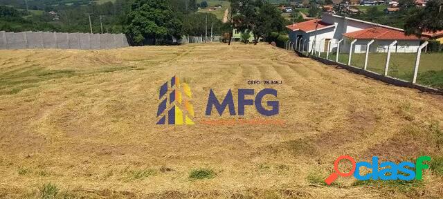 Terreno no Condomínio Residencial Pinheiros do Lago