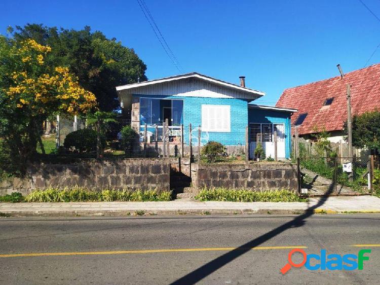 Vende-se casa com 3 dormitórios, 105 m² por R$ 500.000 -