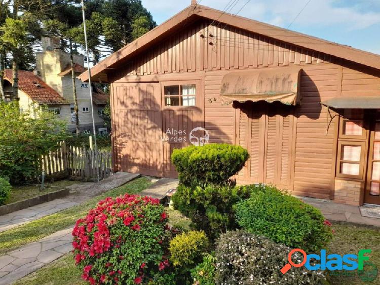 Vende-se casa com 3 dormitórios, por R$ 2.000.000,00 -