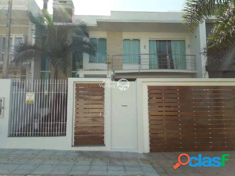 Vende-se casa por R$ 955.000 - Estância Velha - Canoas/RS