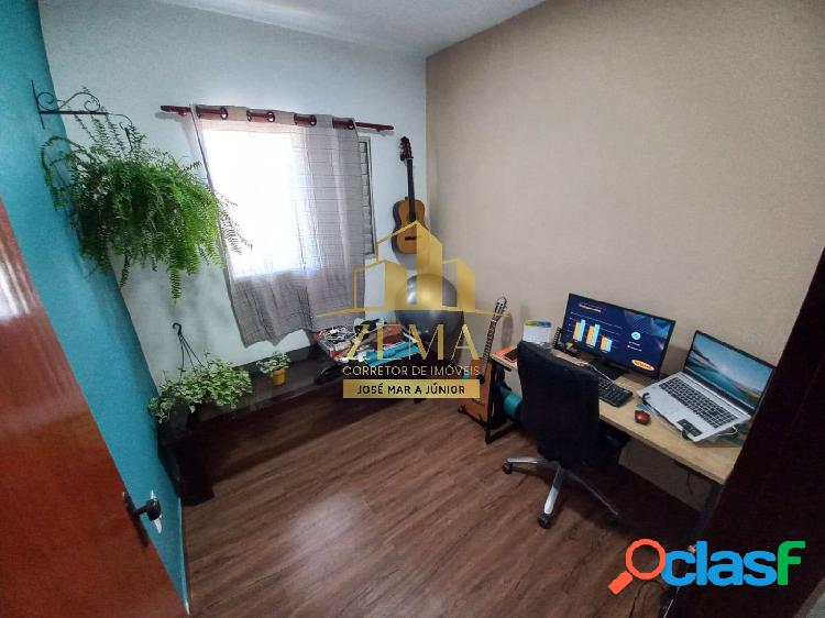 Apartamento no térreo com 90m2, 03 dorms, 02 wc, 02 vagas