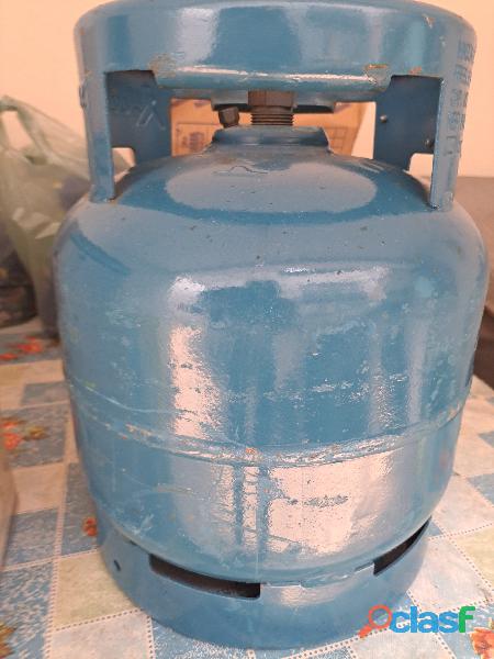 Botijão gas 7 kg ultragas (vazio) semi novo + fogareiro