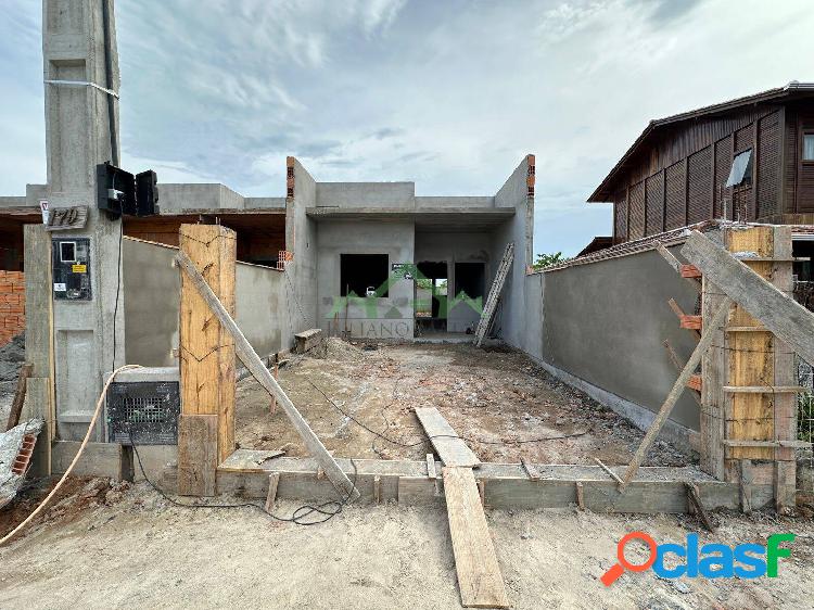 Casa com 2 dormitórios, 61,39m², a venda em Balneário