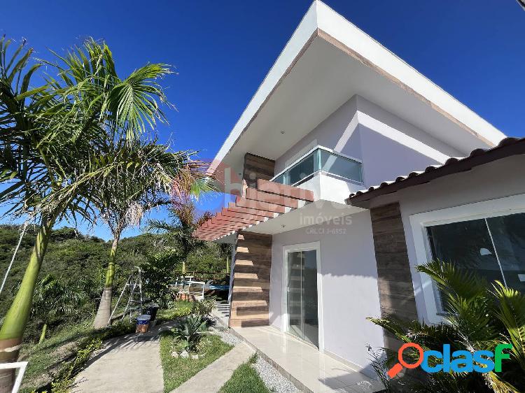 Casa com 3 dormitórios à venda, 90 m² por R$460.000,0 -