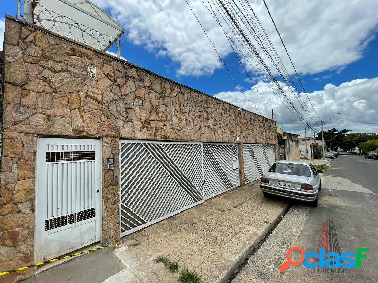 Casa para venda e locação no Altos do Trujillo