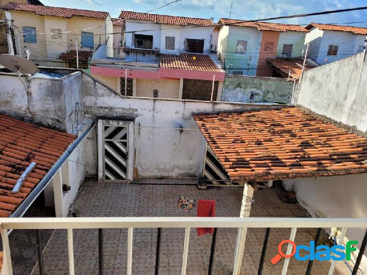 Encantadora Casa Dúplex, uma verdadeira pérola de espaço