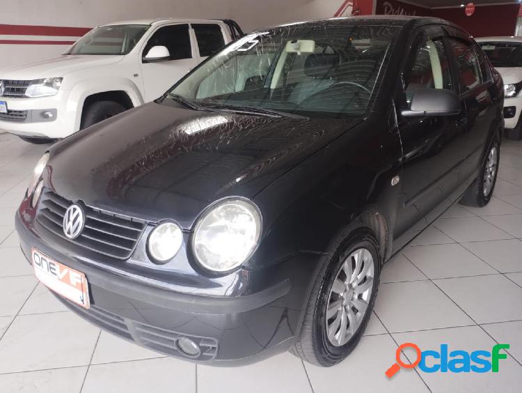 VOLKSWAGEN POLO SEDAN 1.6 MI TOTAL FLEX 8V 4P PRETO 2005 1.6