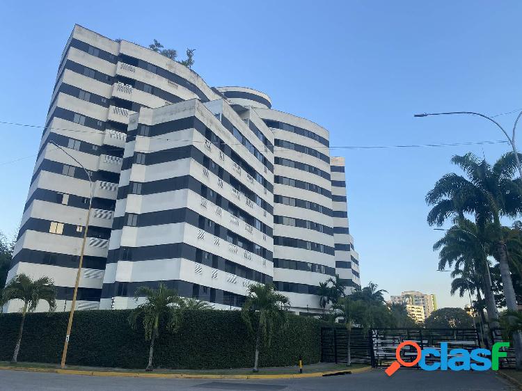 100 M2 Venta de Apartamento Remodelado 100% Planta y Pozo de