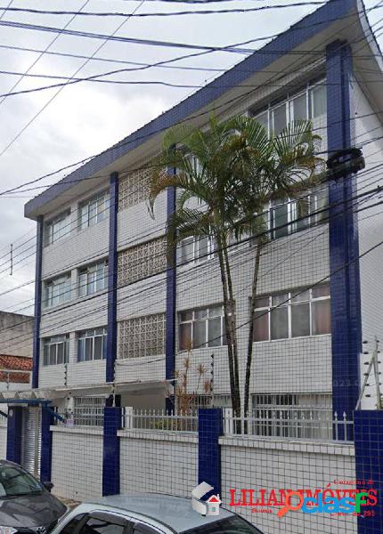 APARTAMENTO LOCALIZADO NO CENTRO DE MONGAGUÁ