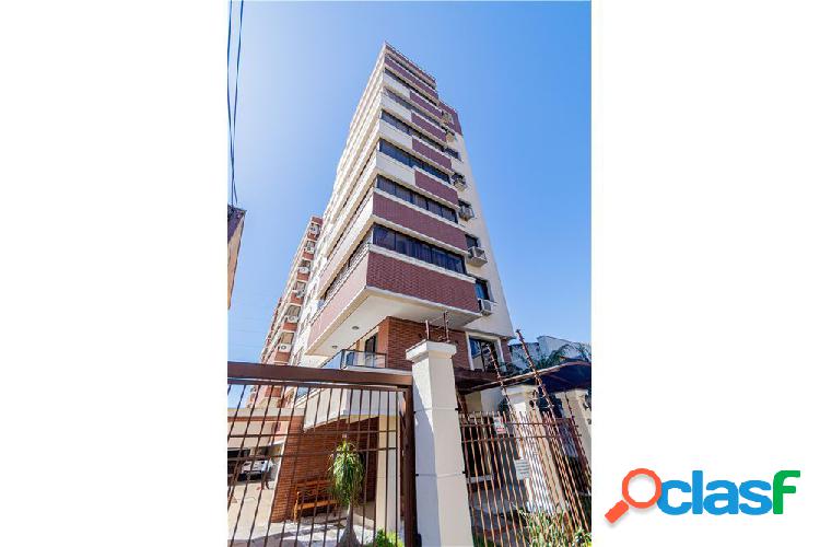 Apartamento com 7 quartos, 73m², à venda em Porto Alegre,