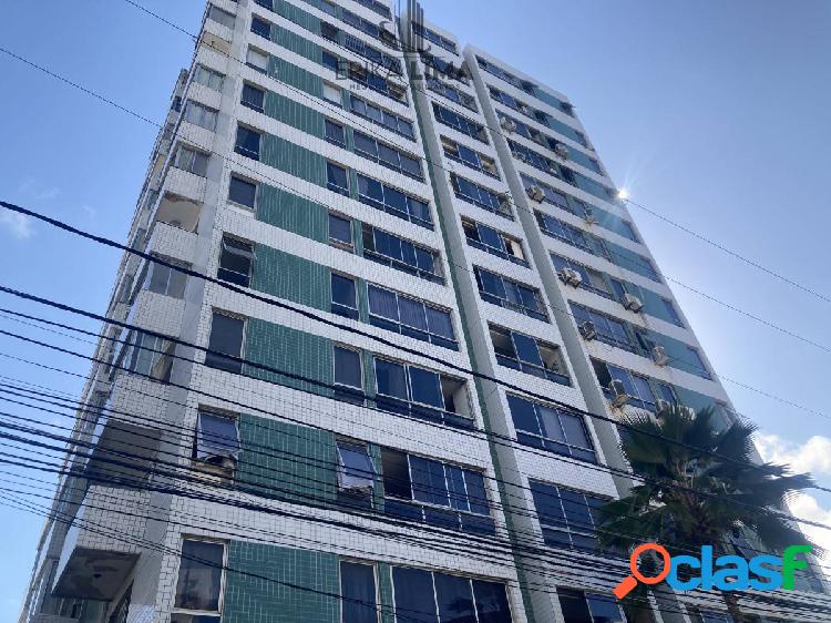 Apartamento de 173m² com 4 quartos, localizado em Boa