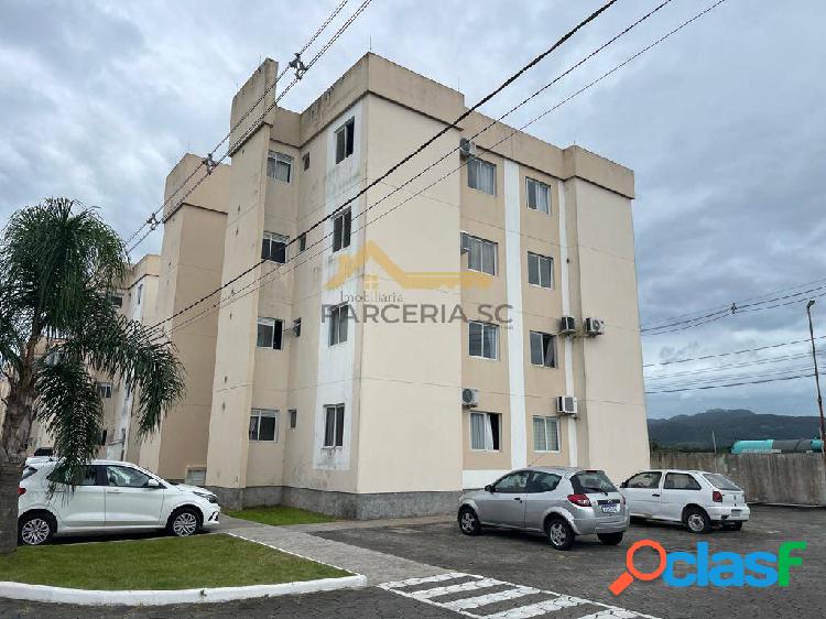 Apartamento à venda com 2 dormitórios em Forquilhinha- SJ