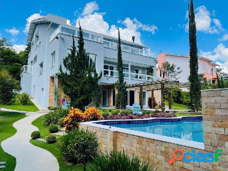 BELA CASA DE CAMPO NO JARDIM DAS PALMEIRAS