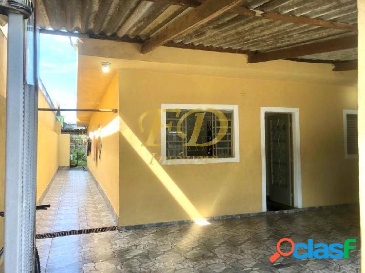 Encantadora Casa à Venda em Terra Preta - Mairiporã
