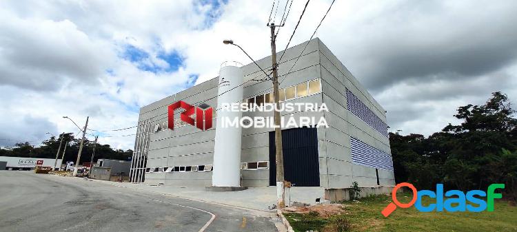 Galpão 1.098 m² Locação Cond. Fechado, polo 40 Vargem