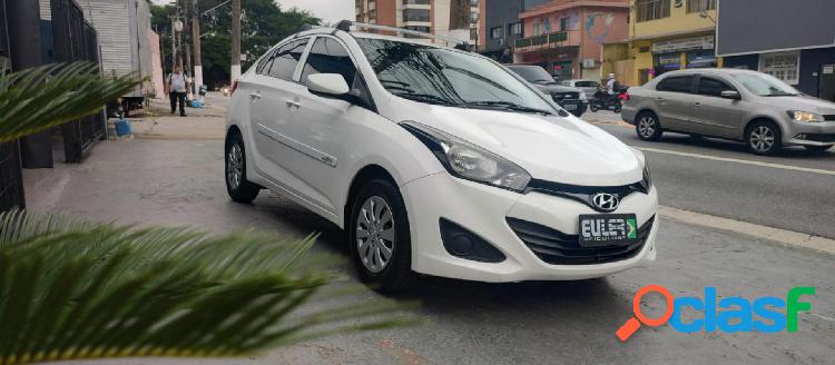 HYUNDAI HB20S C.PLUSC.STYLE 1.6 FLEX 16V MEC.4P BRANCO 2015