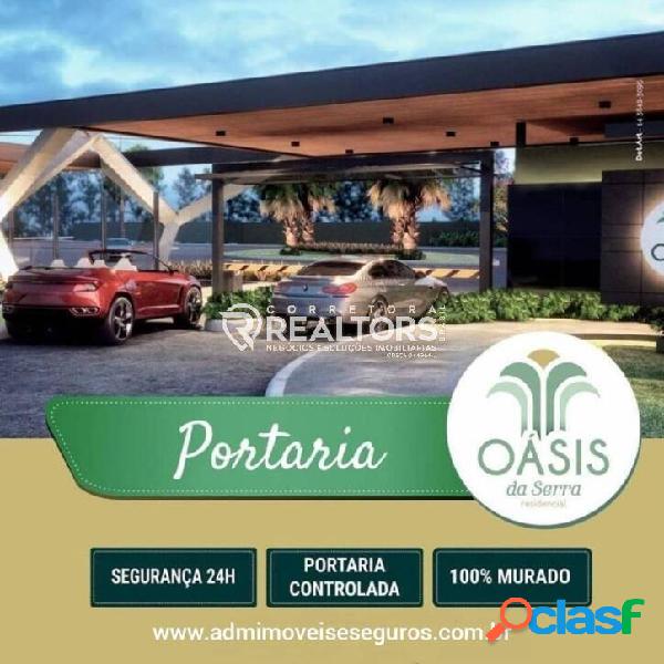 Terreno com 450 m² no Loteamento Oasis da Serra Residencial