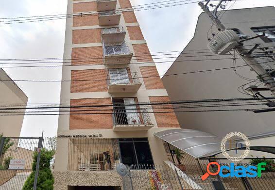 Apartamento em Caçapava na Praça da Bandeira - Venda ou