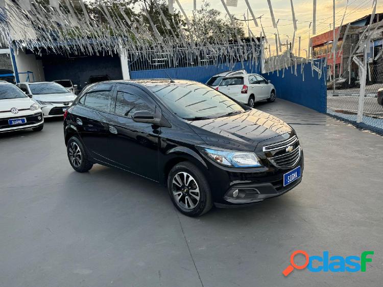 CHEVROLET ONIX HATCH LT 1.4 8V FLEXPOWER 5P MEC. PRETO 2015