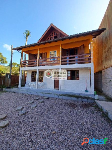 Casa ampla na Fazenda da armação.