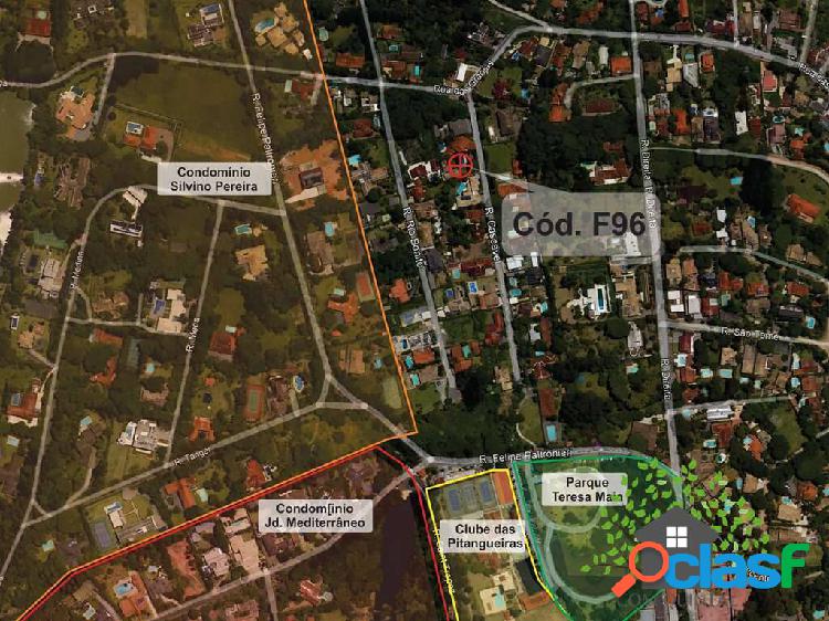 R. Cascavel (Portaria 24h) - Miolo Granja, ótima, 4 sts,