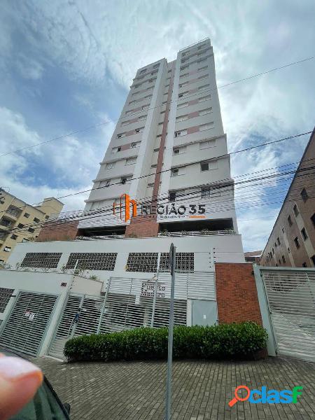 VENDE-SE APARTAMENTO NO CENTRO