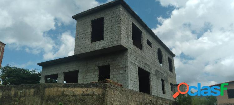 Vendo Casa en El Mirador La Entrada Naguanagua