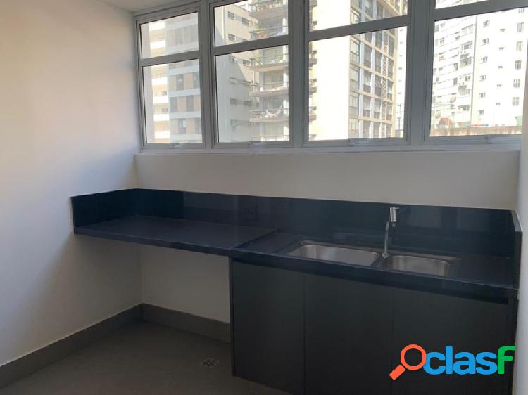 Apartamento com 3 quartos, 341m², à venda em São Paulo,