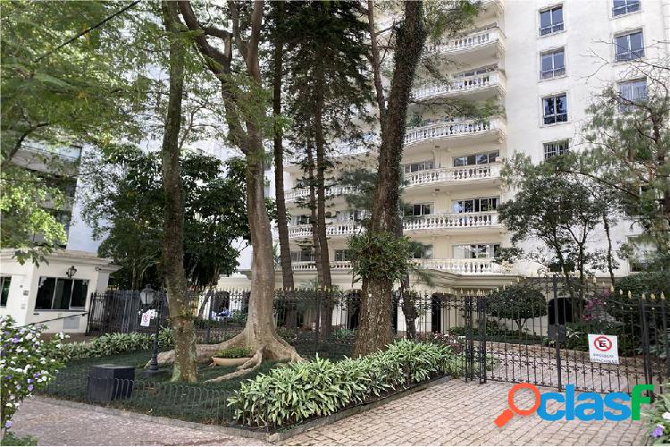 Apartamento com 4 quartos, 220,64m², à venda em São