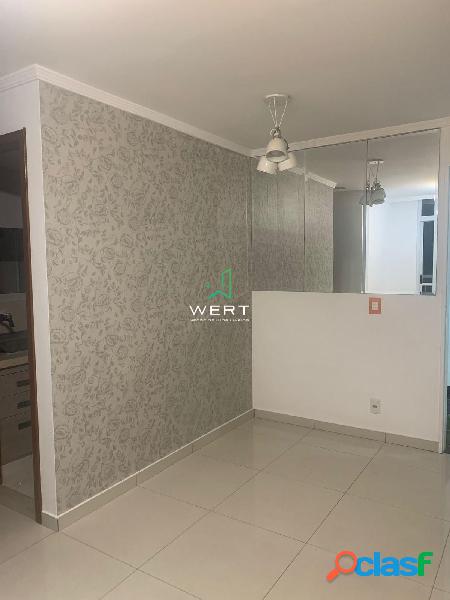 Apartamento à venda com 2 quartos e varanda / Anil.