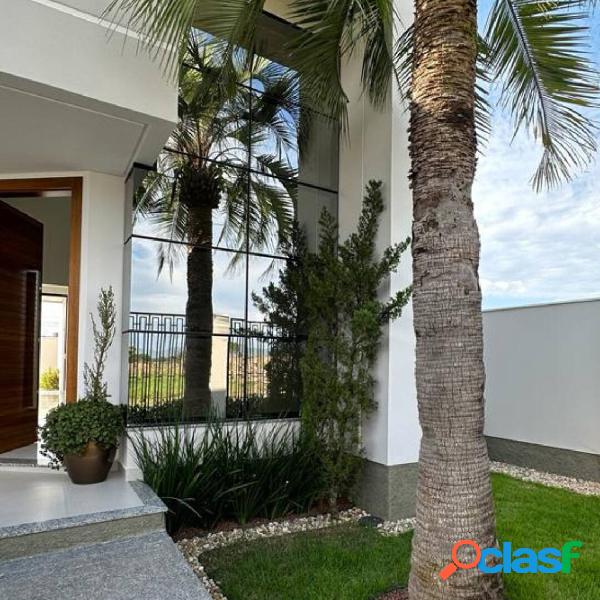 CASA ALTO PADRÃO 3 DORMITÓRIOS, SENDO 1 SUÍTE À VENDA EM