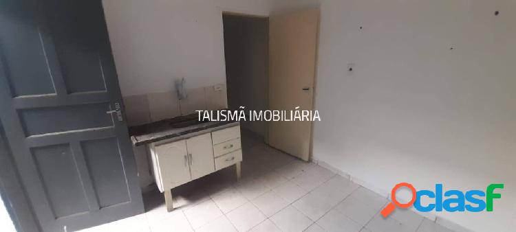 CASA COM 2 COMODOS - PQ PINHEIROS - TABOÃO DA SERRA-SP