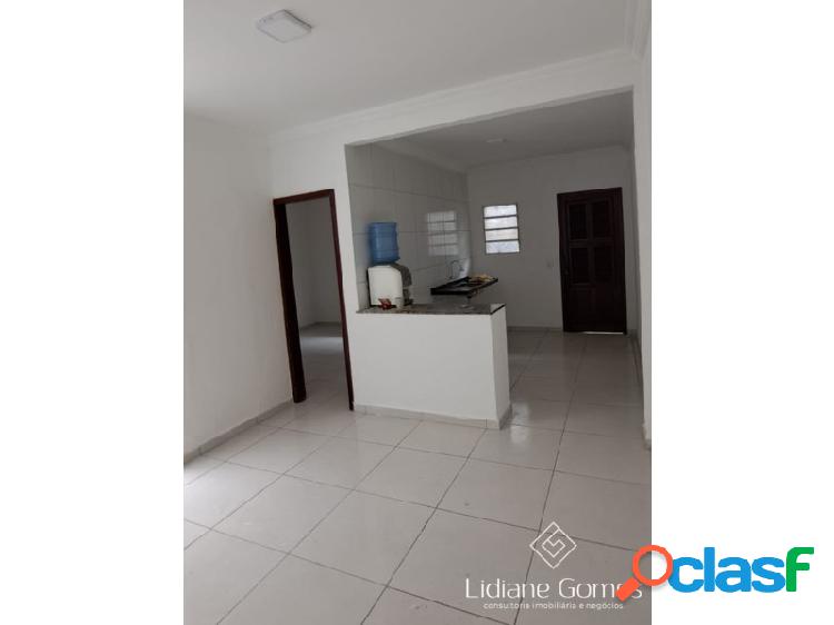 Casa Plana com 3 Quartos no Jardim Cearense, Fortaleza