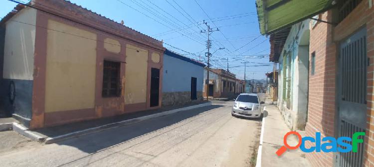 SE VENDE CASA COMERCIAL EN SAN BLAS EN ZONA DE ALTO TRAFICO