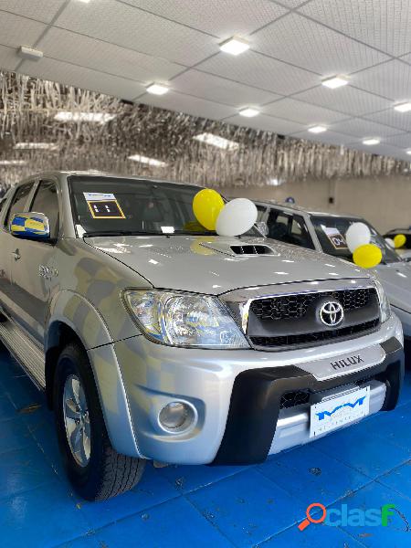 TOYOTA HILUX CD SRV D4-D 4X4 3.0 TDI DIESEL AUT PRATA 2011