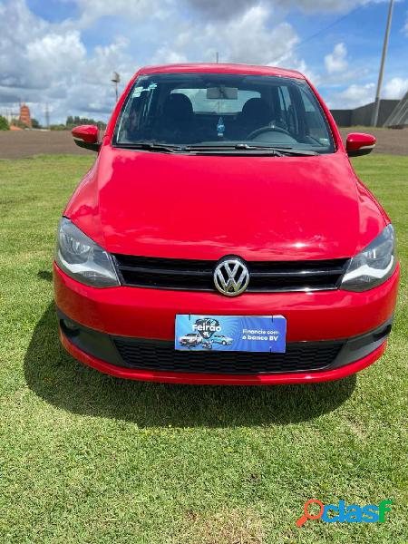 VOLKSWAGEN FOX 1.6 MI TOTAL FLEX 8V 5P VERMELHO 2014 1.6