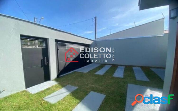 Casa recém-construída à venda no charmoso bairro São