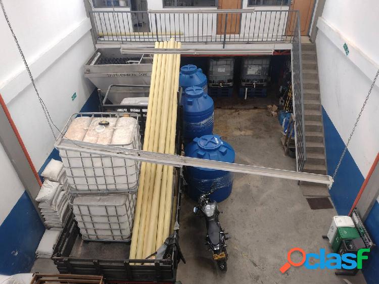 SE VENDE BODEGA EN EL BARRIO BOSQUE POPULAR