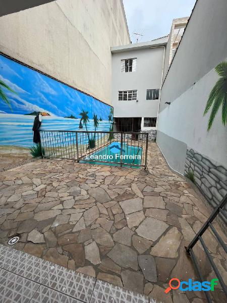 Sobrado com Piscina - 327m 3dorm/suíte 7 vagas - Edícula -