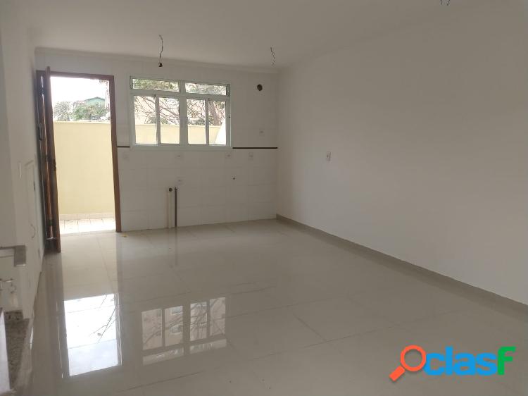 Sobrado à venda, 94 m², 2 quartos, 2 banheiros
