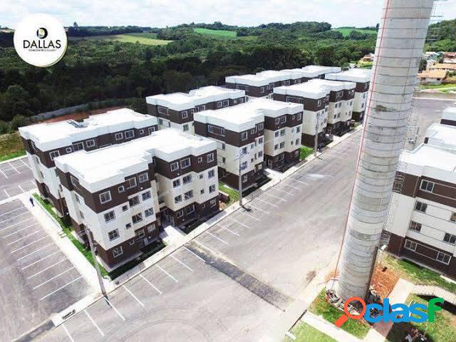 Apartamento Térreo no Condomínio Clube Dallas - Campo